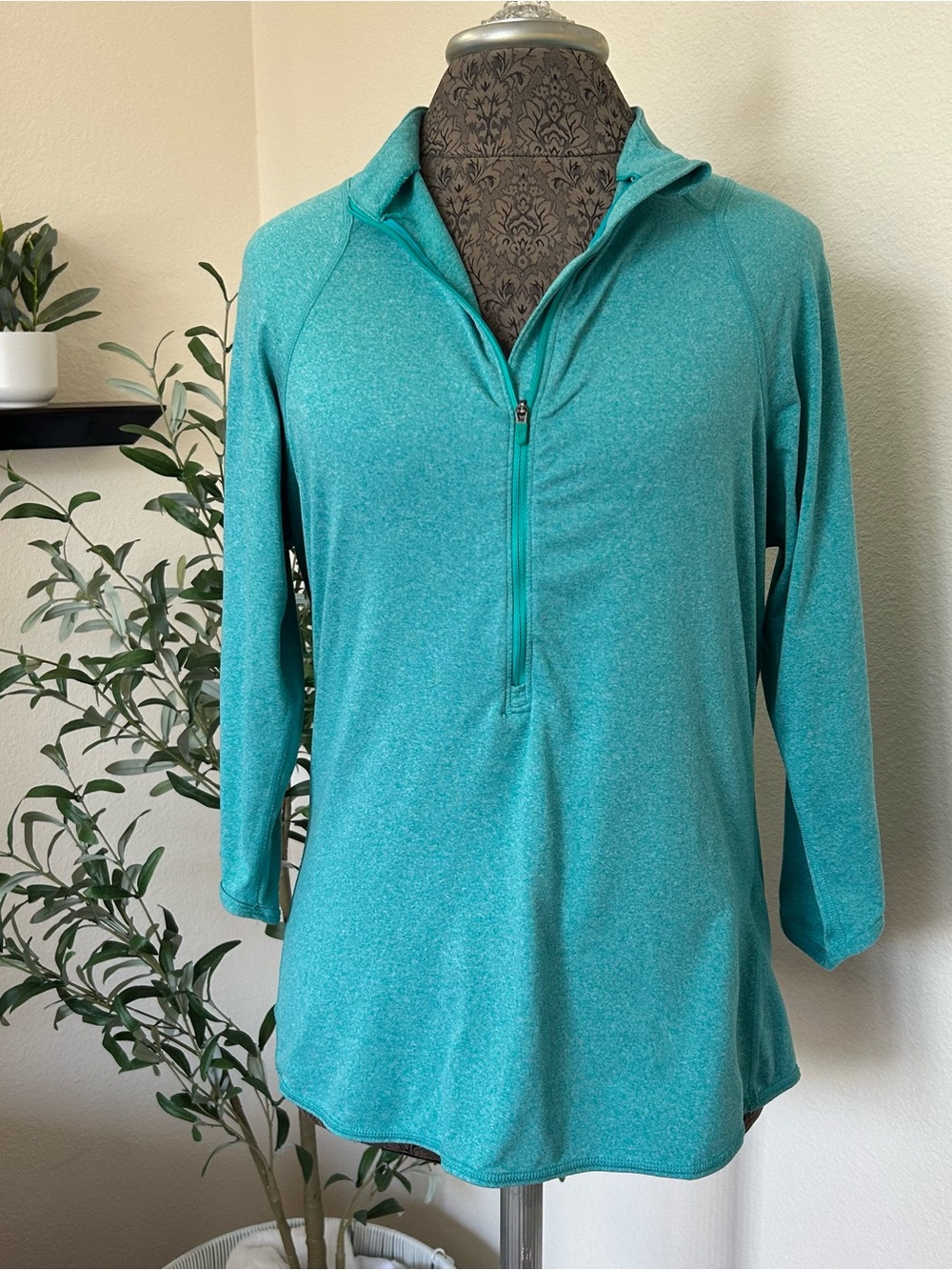 Nike Teal Quarter-Zip Active Pullover